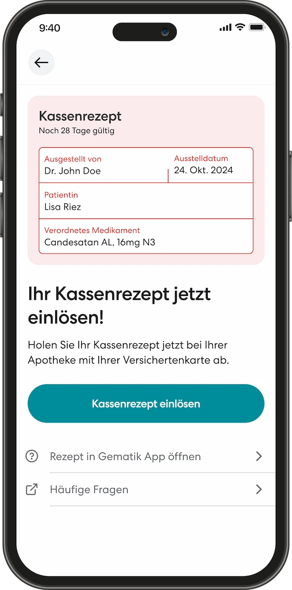 Smartphone zeigt die TeleClinic App mit einem abstrakten Kassenrezept mit Angaben zu Arzt, Patient und Medikament, Button zum Einlösen des Rezepts.